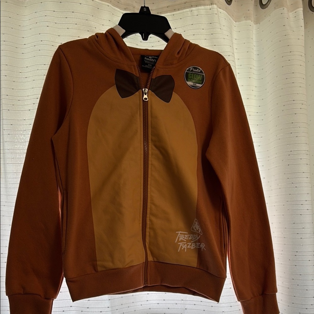 Freddy Brown Two-Tone Hoodie Sweatshirt